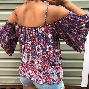 Billabong off the shoulder floral beach top